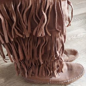 LC fringe boots